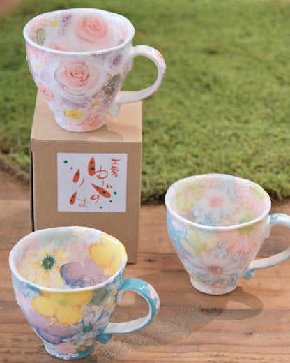 Seto Ware YUZURIHA Flower Mug