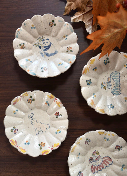 TATA pottery-田中大輝＆田辺桂 5.5 inch/14 cm Dessert Flower Plate