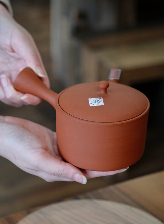 Tokoname Japan Artisan Handmade Plain kyusu Teapot by by Gyokkosaku 玉光