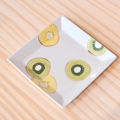 Tokushichi Gama Arita ware Fruits 5'' square dessert plate