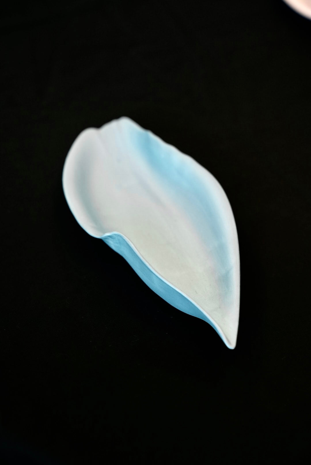 Arita Yaki  Handmade Calla lily shape Series