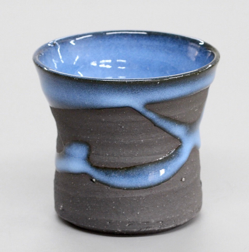 Japan Handmade Shigaraki ware Collector’s Special Edition Series
信楽焼