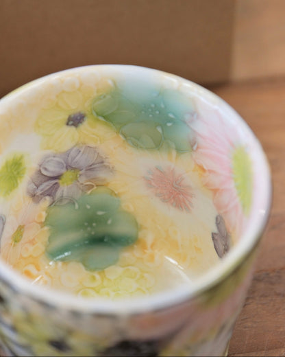 Seto Ware YUZURIHA Flower Mug