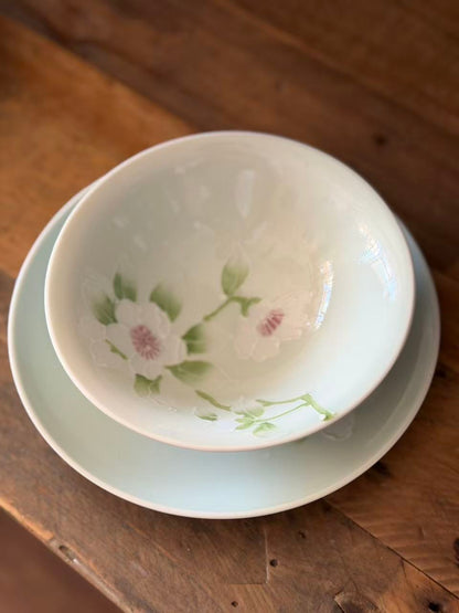 Hasami Ware (洸琳窯) Handmade The Green Glaze Flowers Bowl