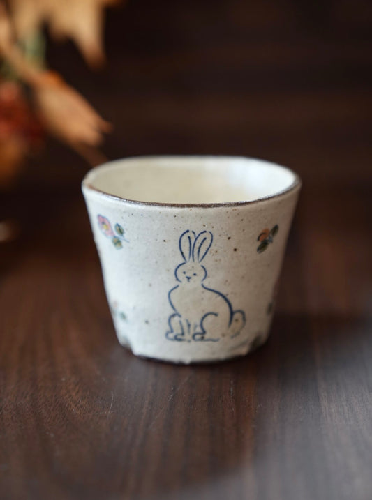 TATA pottery-田中大輝＆田辺桂 Choko Cup (Rabbit)