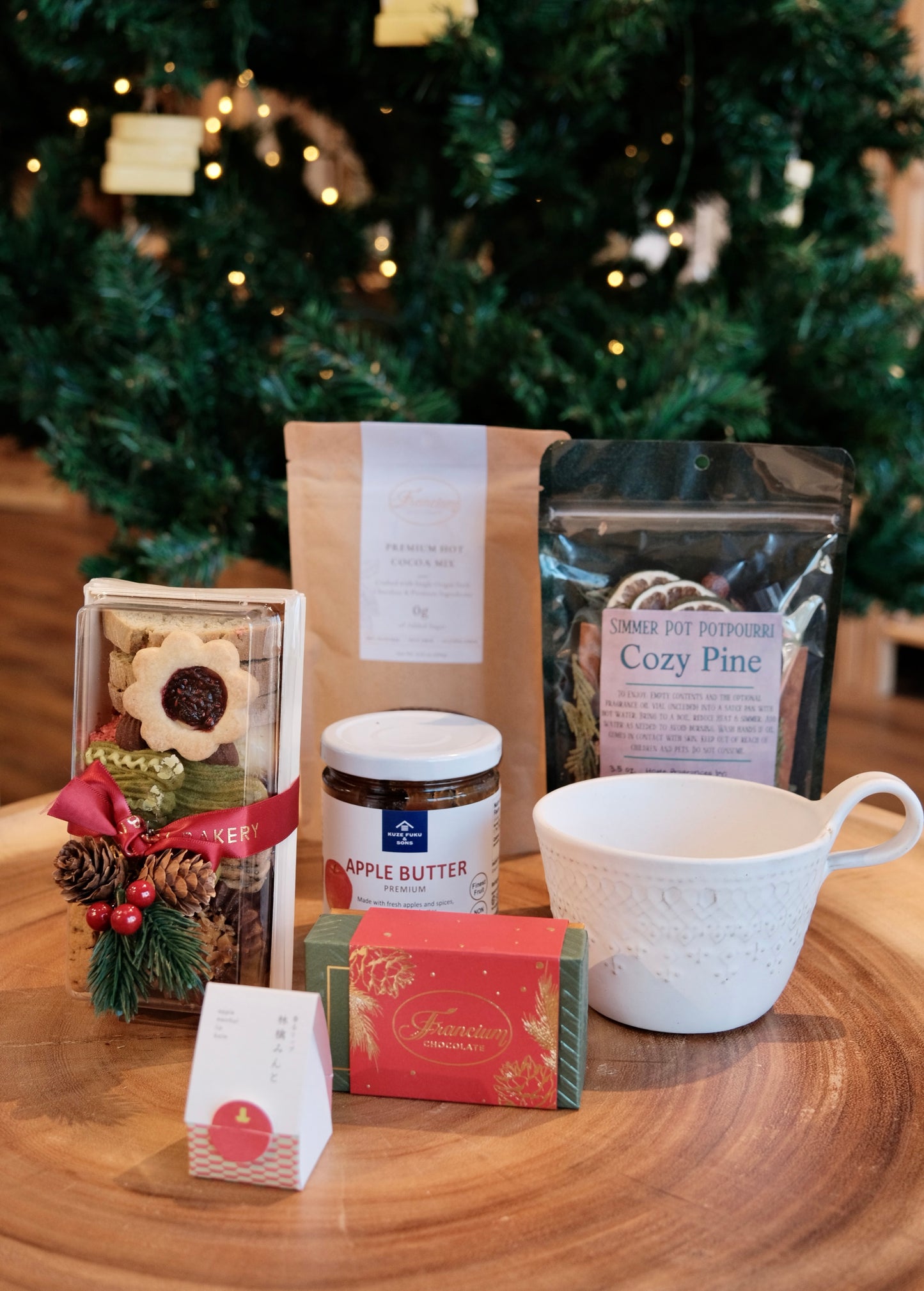 | Orange Market Tableware |  Holiday Gift Tin （Holiday Deluxe Tin Gift Set ）