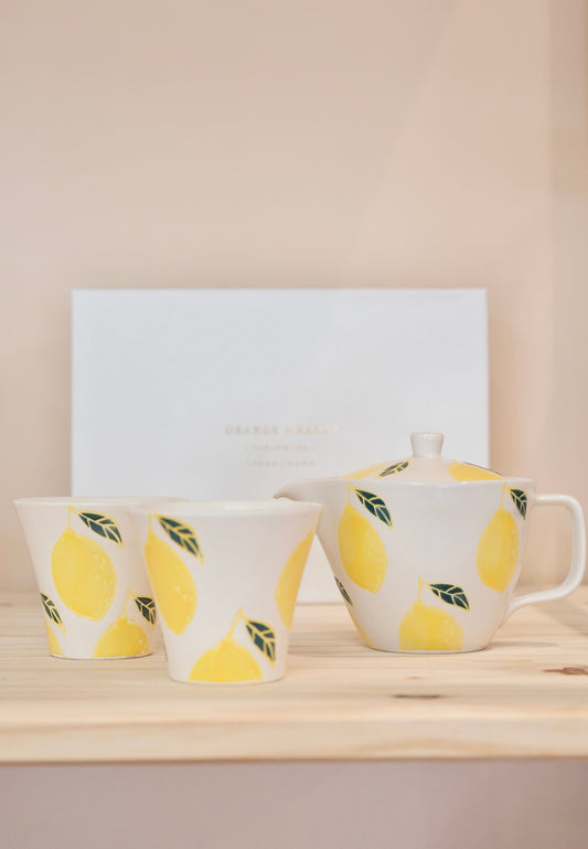 Kikuso Kiln Japan Hasami Hasami handcraft Lemon Tea set