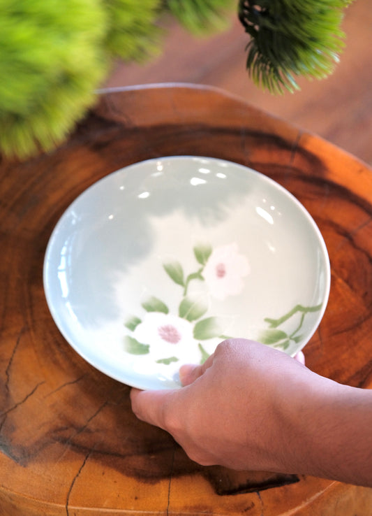 Hasami ware Green glaze Flower handamade 7.5inch Plate