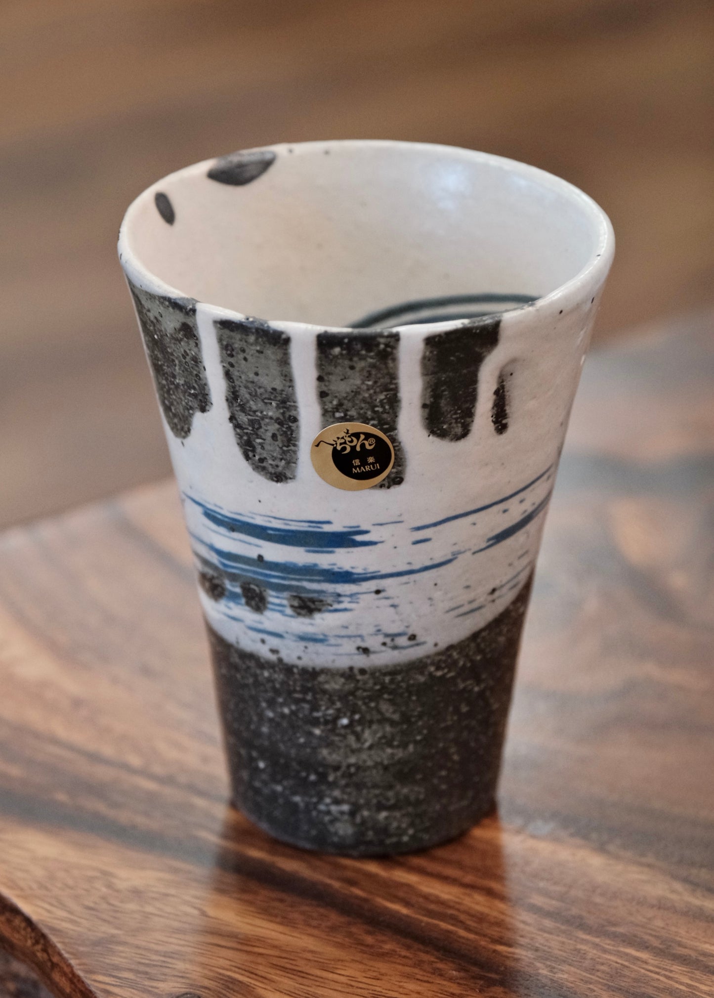 Japan Handmade Shigaraki ware Collector’s Special Edition Series
信楽焼