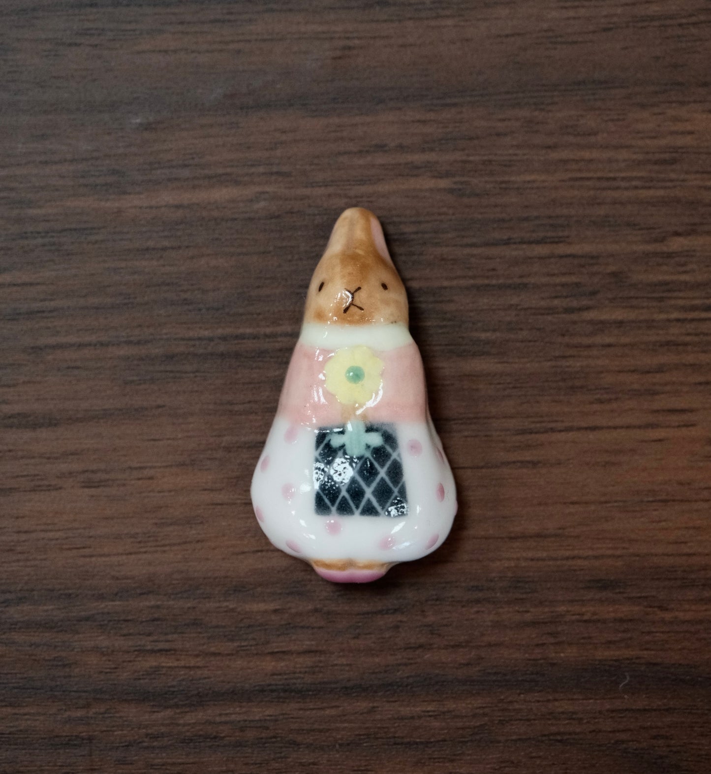 Misa Omote-表 美沙 Kutani Artist Handmade chopstick rest