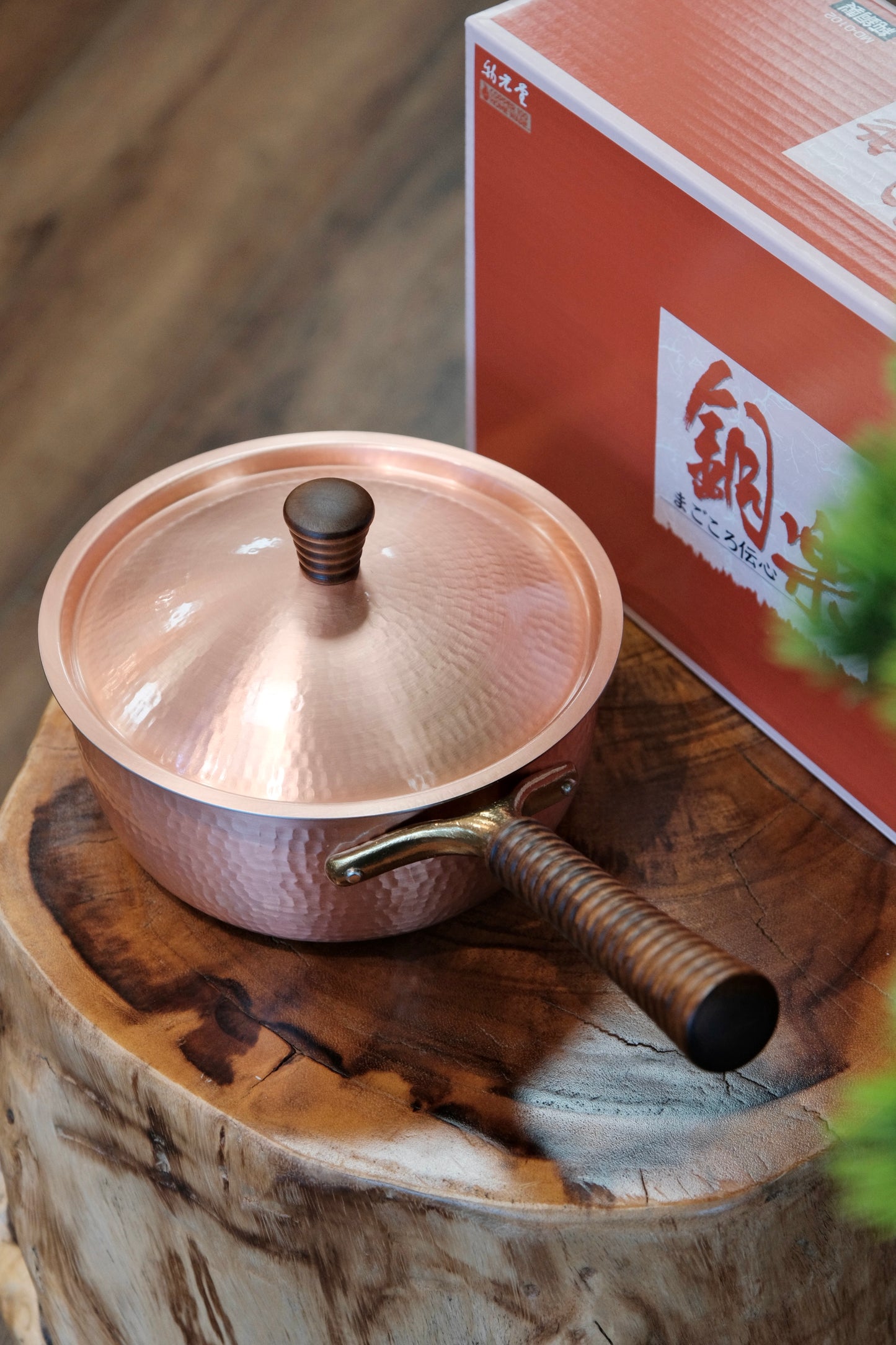 Japan Hand Made Sinkoukinzoku  Pure Copper Snow Flat Pot 18 cm