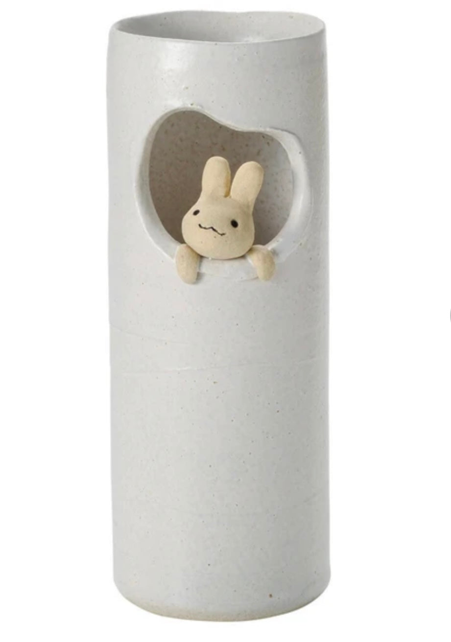 Japan MARUI Shigaraki（信樂燒） Handmade Rabbit Vase