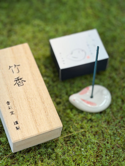 Kousaido Ceramic hand painted Incense holder with box- Rabbit