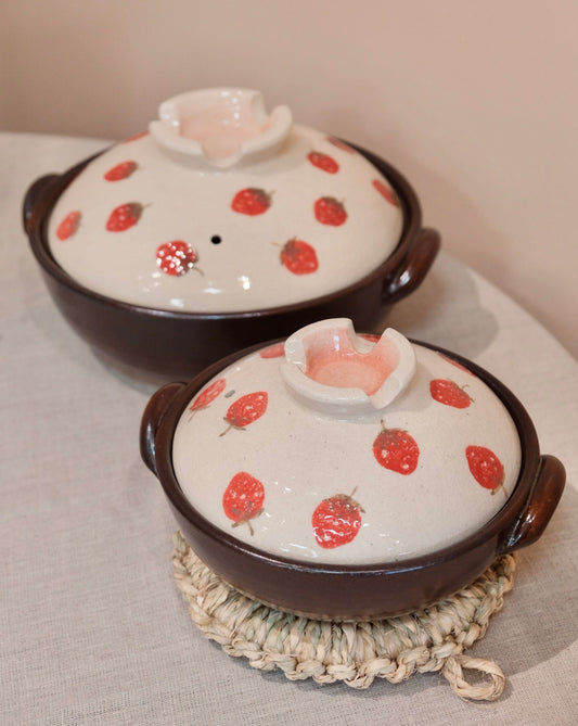 Banko ware Strawberry Donabe/Clay Pot （Two Sizes)