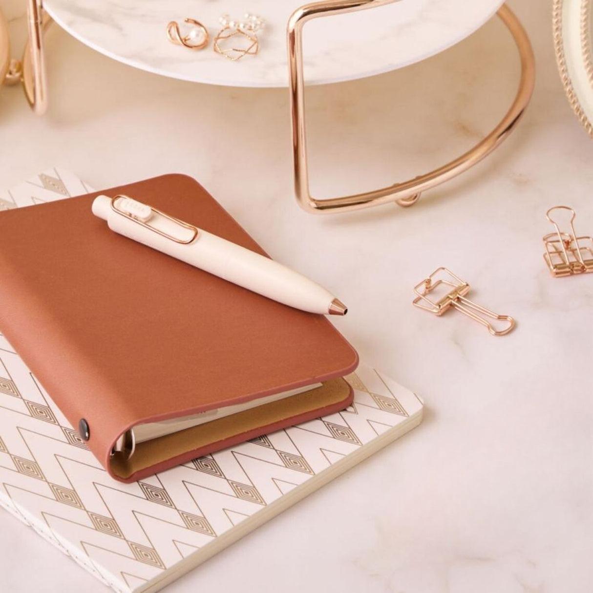 Uni-ball ONE P Kohakuto Limited Edition Gel Pen – Rose Gold Clip
