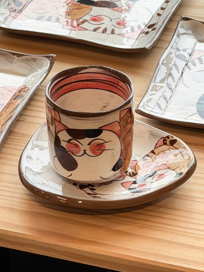 Japan handmade Hasami ware Cat Tea cup