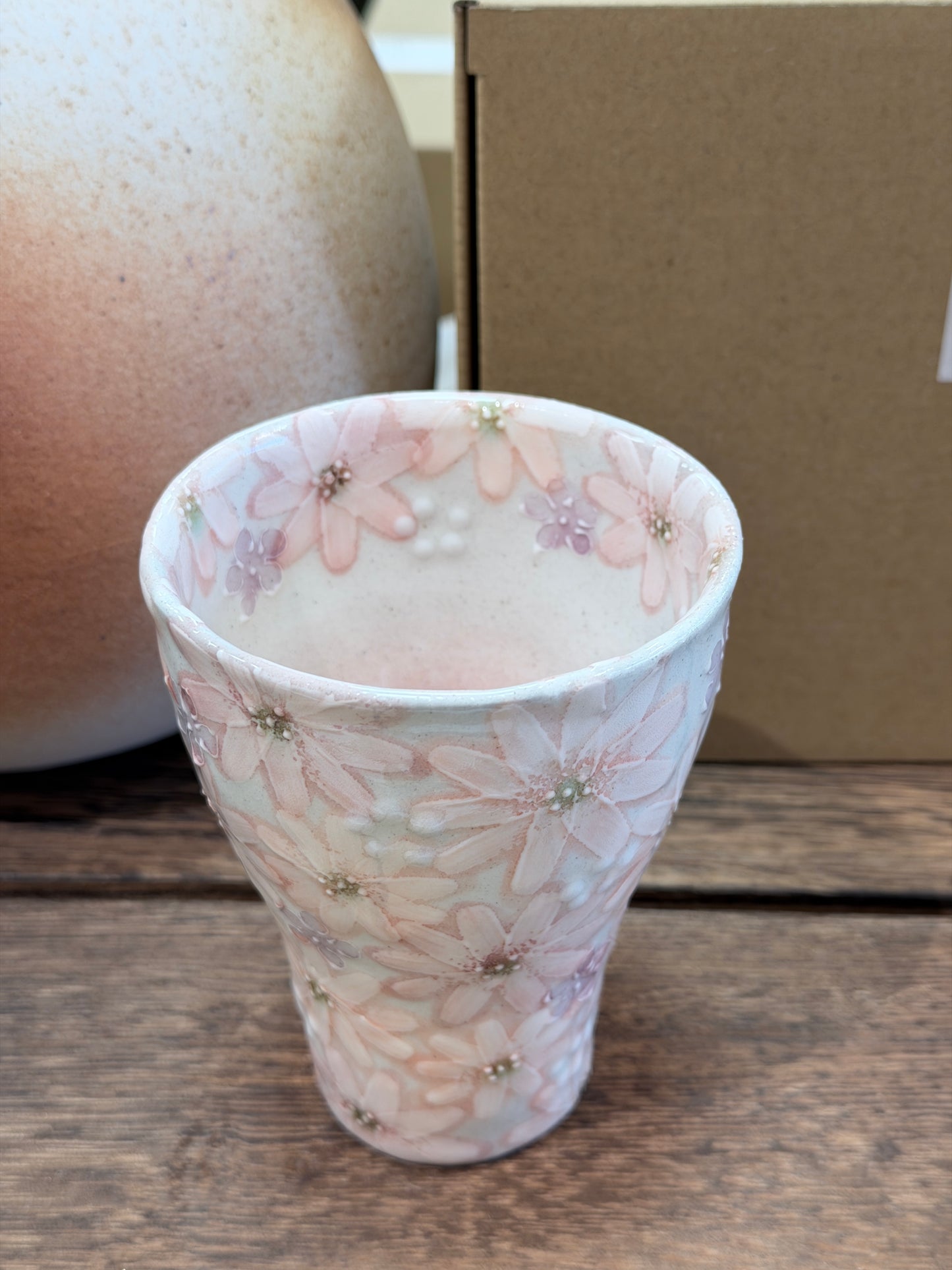 Seto Ware YUZURIHA Flower beer cup