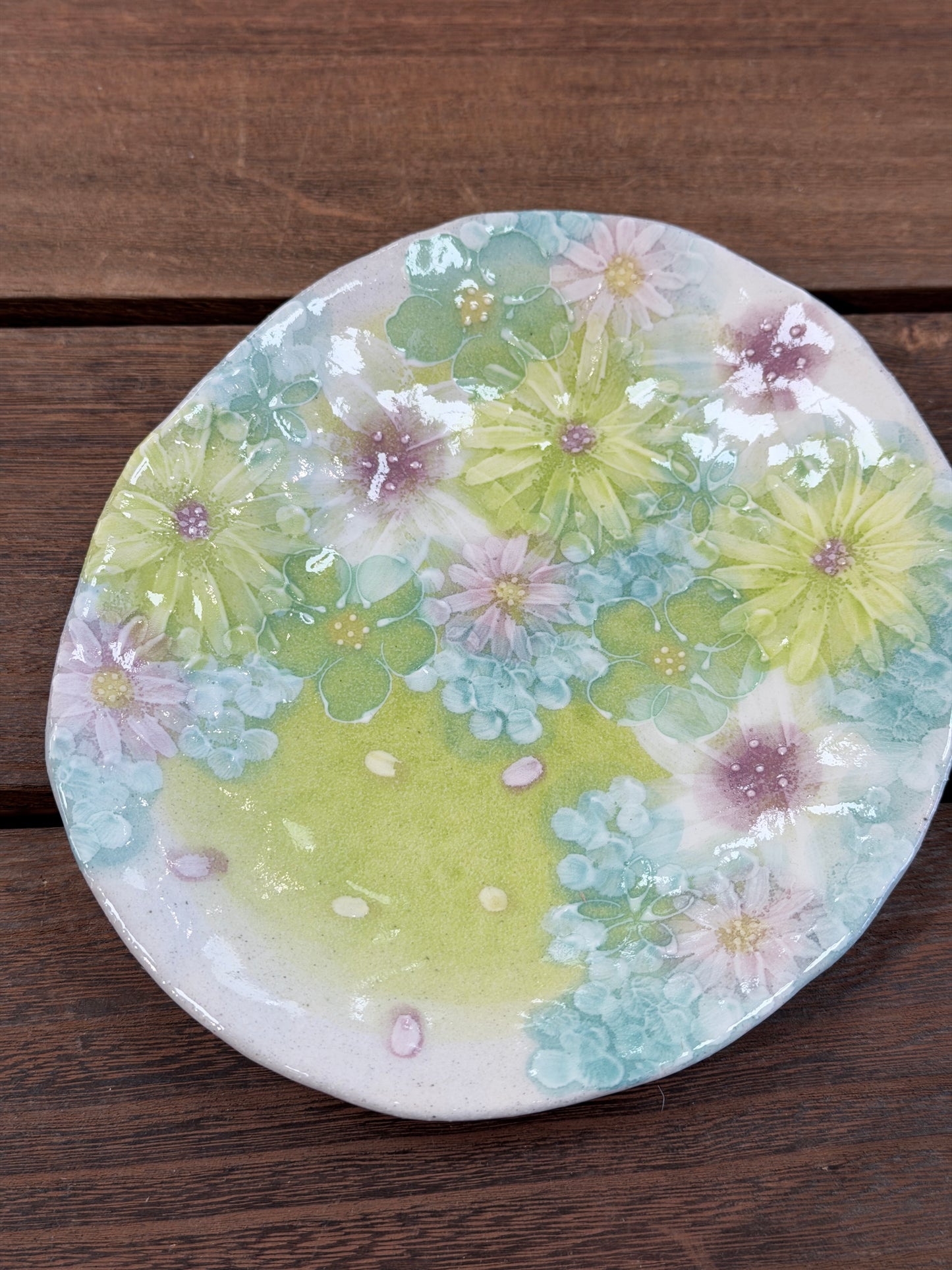 YUZURIHA FLOWER HANDMADE CERAMIC FLOWER Cake plate