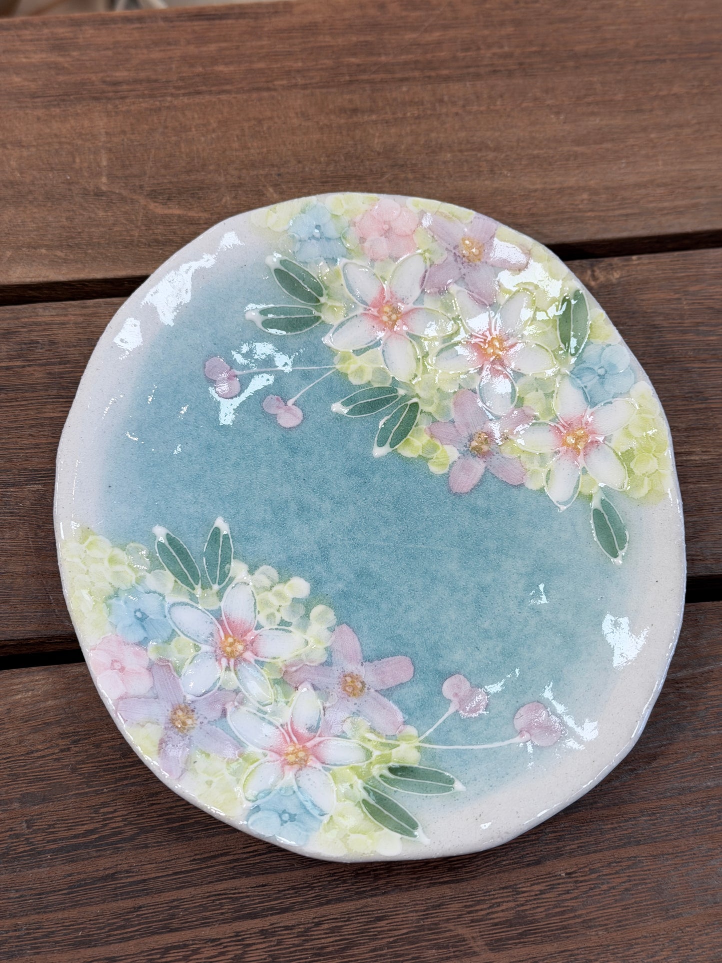 YUZURIHA FLOWER HANDMADE CERAMIC FLOWER Cake plate