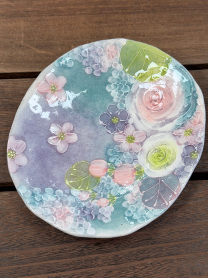 YUZURIHA FLOWER HANDMADE CERAMIC FLOWER Cake plate