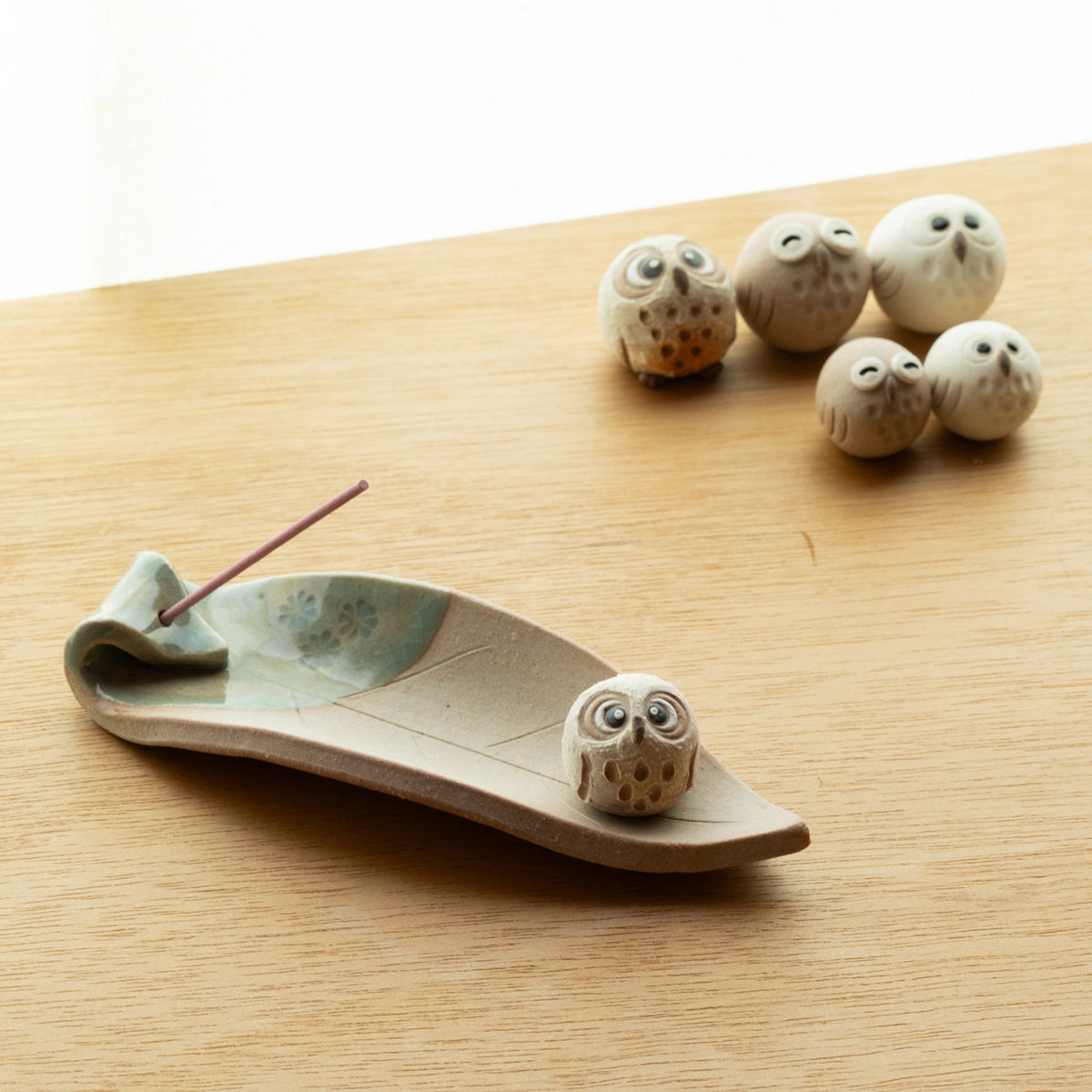 Shigaraki “Little Round Owl” Incense Holder#1