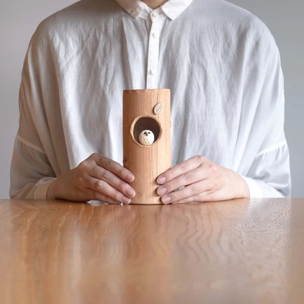 Shigaraki ware Handmade Owl Vase (Gift Box)