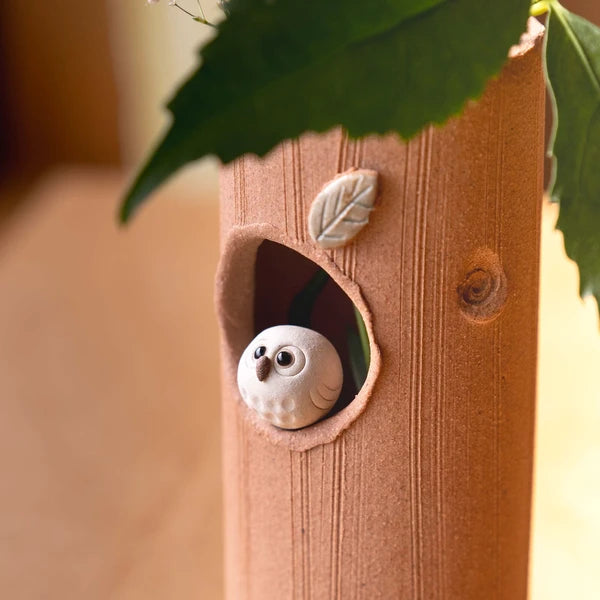 Shigaraki ware Handmade Owl Vase (Gift Box)