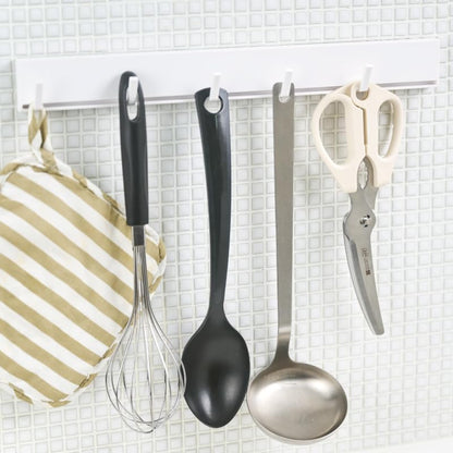 These Green Bell "Cooking Mikata" kitchen scissors (model SJ-K140)