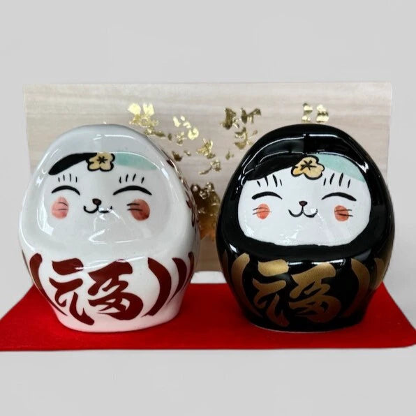 Yudachi Gama Handcraft Lucky FUKUDARUMA Sankichi pair set (Wooden Gift Box)