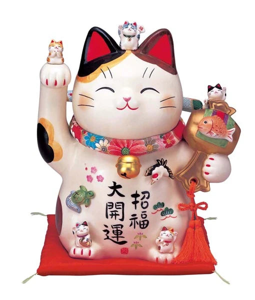 Yakushigama Japan Lucky Cat 8.5 X-Large
