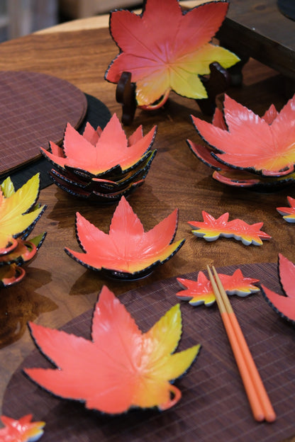 Handmade Maple Leaf Collection – Arita Ware