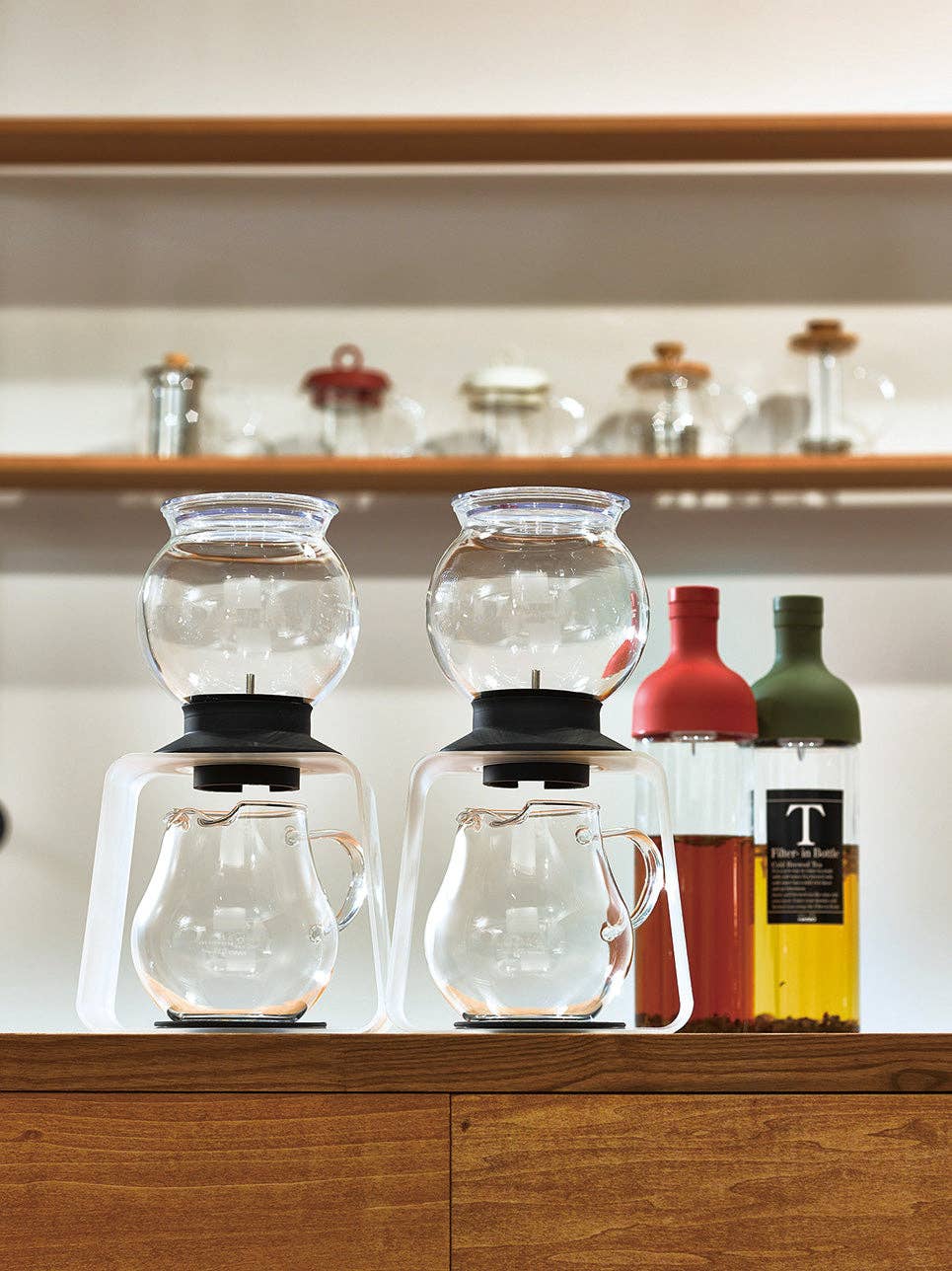 HARIO USA - Tea Dripper LARGO 800 mL Stand Set