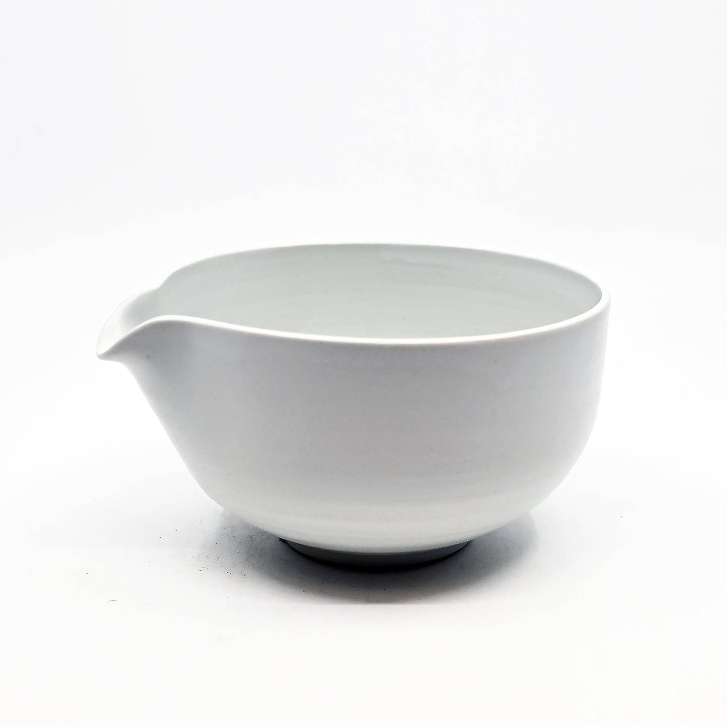 Urban Tokyo - 12oz Yukiakari Katakuchi Matcha Bowl With Shiro Matte JP (1/27)