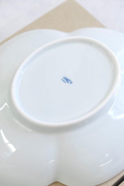 MIYAMA MIZU MIZU "瑞“ by RINA ONO OVAL BOWL (BLUE WHITE)