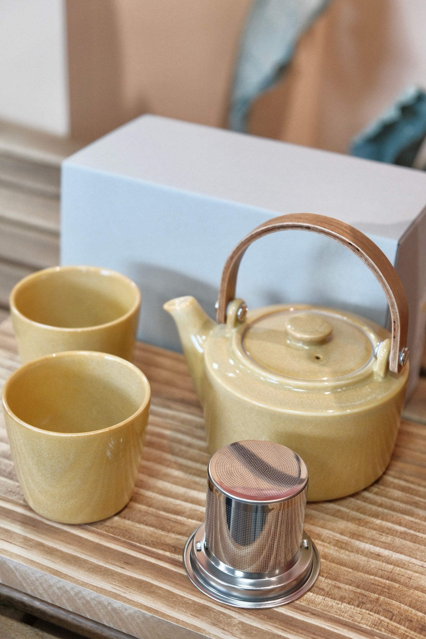 SALIU 祥SYO Earthen Teapot Japanese Tea Pot Gift Set (Honey)