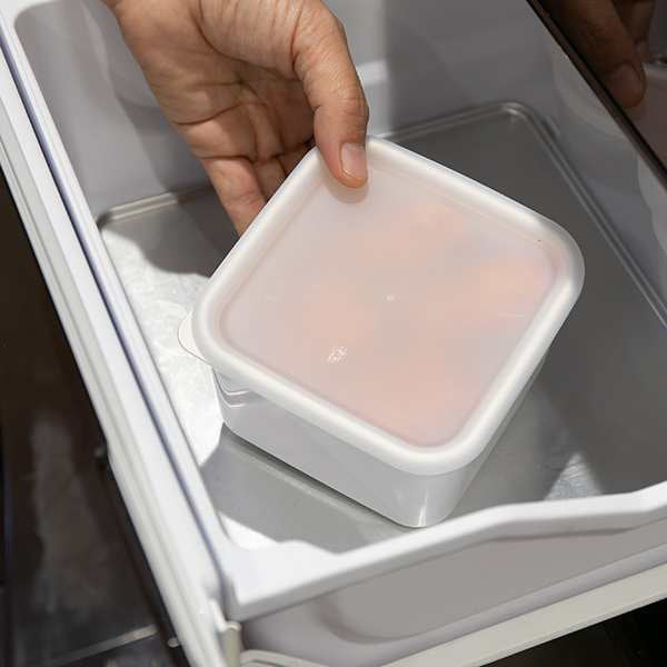 CUTE DESIGN FOOD CONTAINER BOX (CAT)